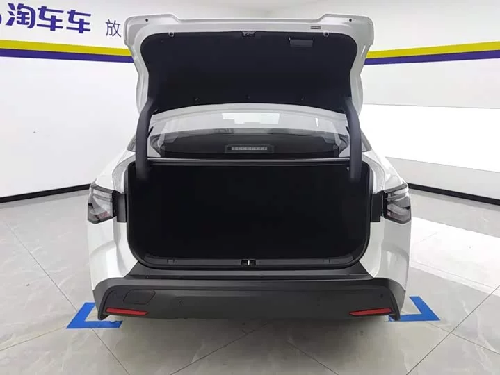 Toyota bZ3