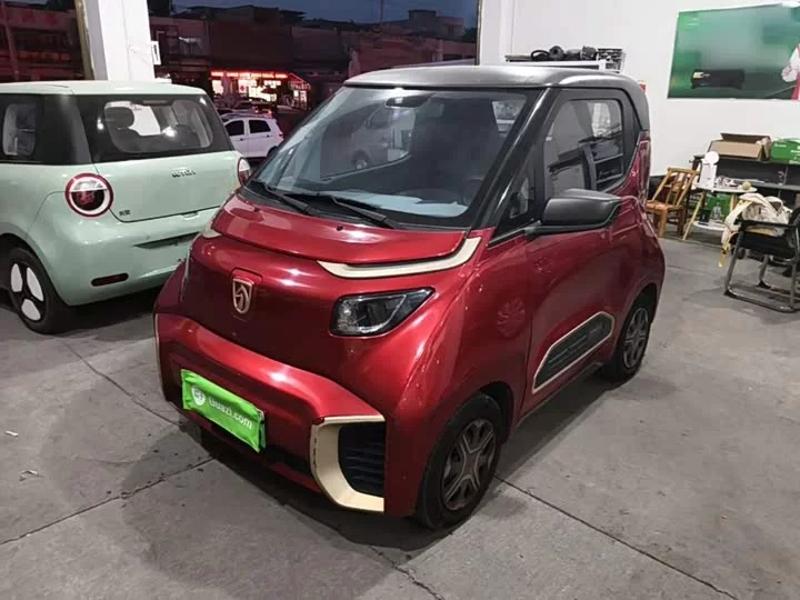 Baojun E200