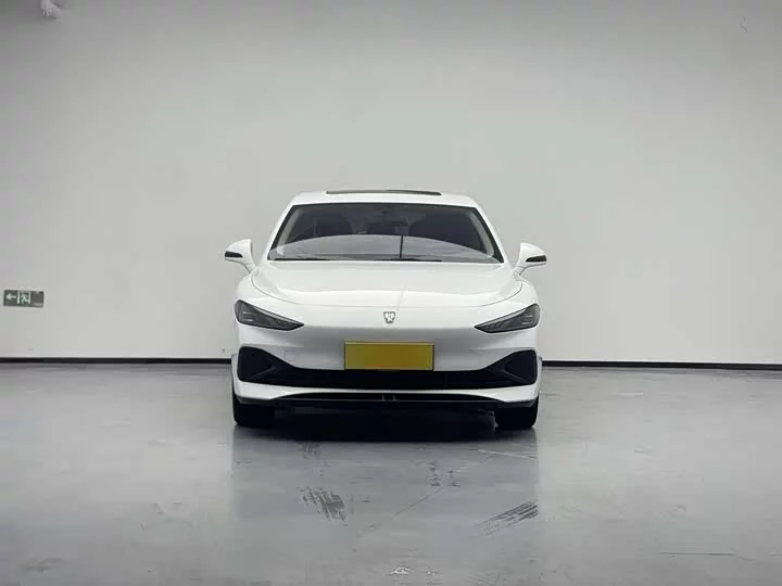 Roewe D7