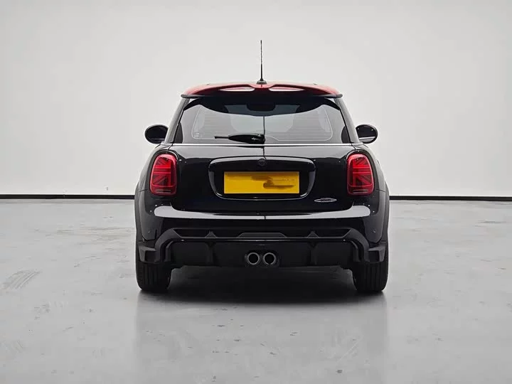 MINI JCW