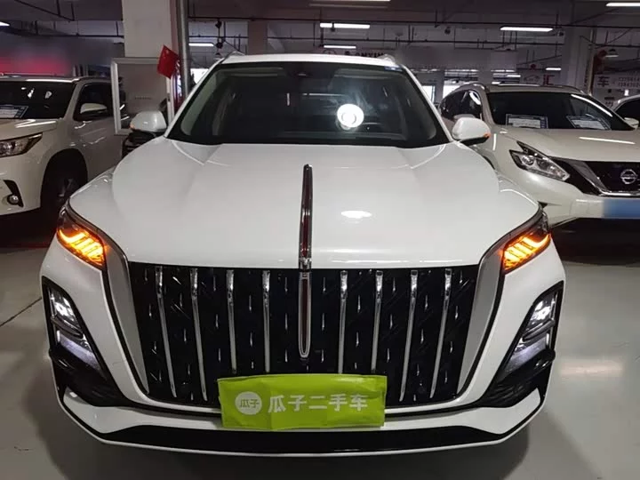 Hongqi HS5
