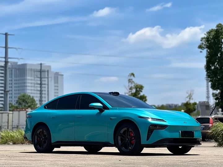 Dongfeng eπ007