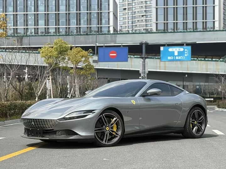ferrari Roma