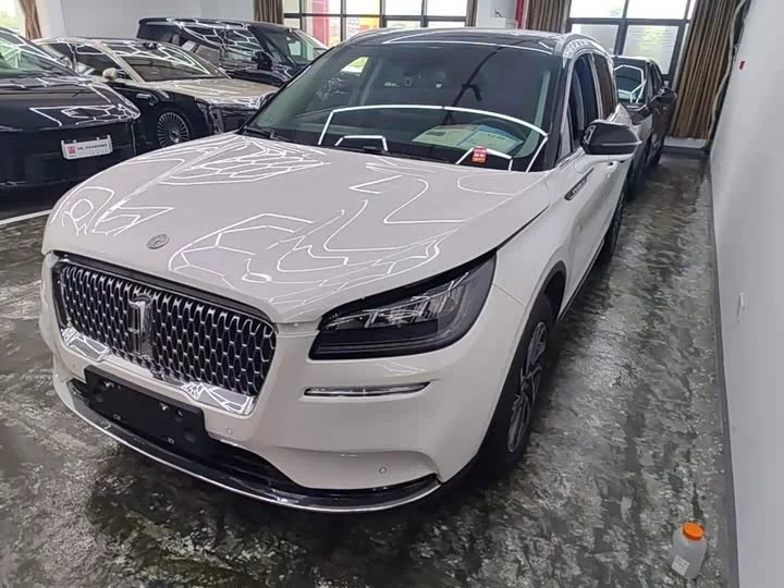 Lincoln adventurer