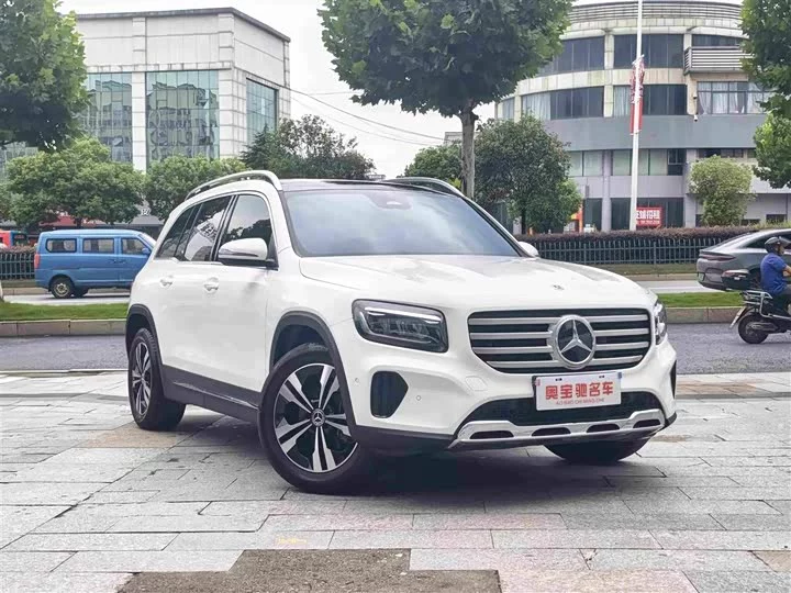 Mercedes-Benz GLB