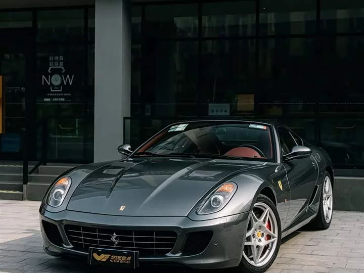 ferrari 599