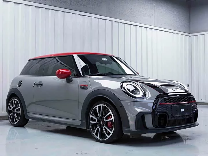 MINI JCW