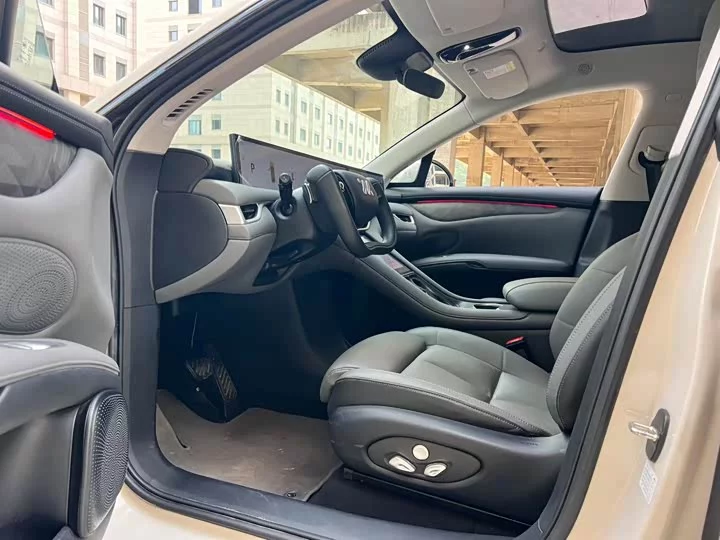Zhiji LS6