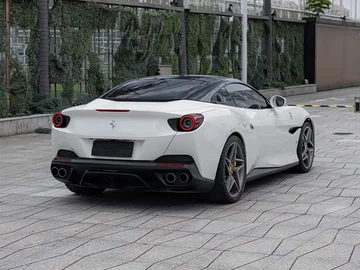 ferrari Portofino