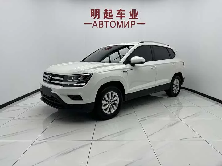 Volkswagen Tharu