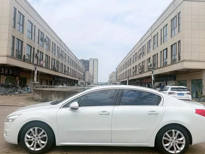 Peugeot 508