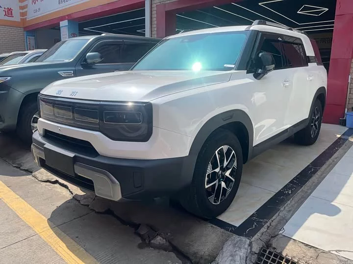 BAIC BJ30