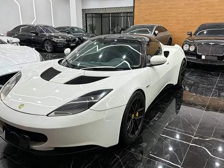 Lotus Evora