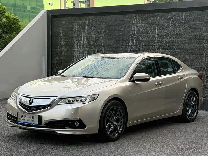 Acura TLX