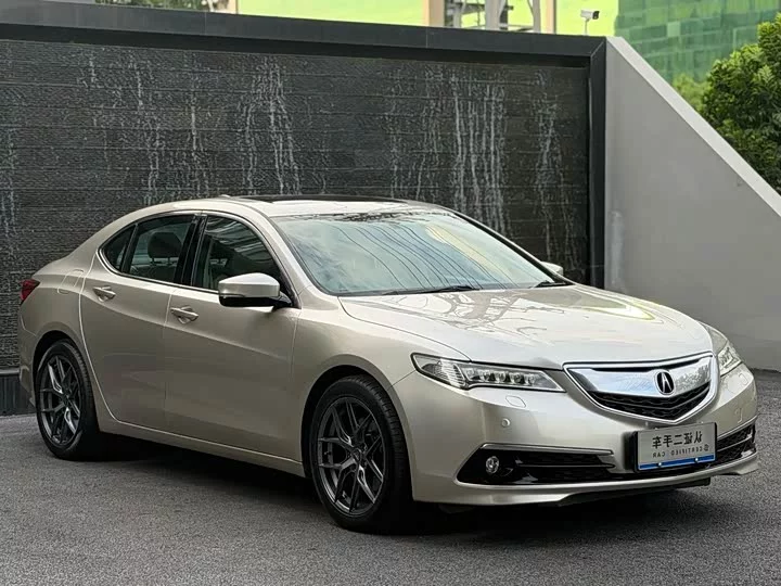 Acura TLX