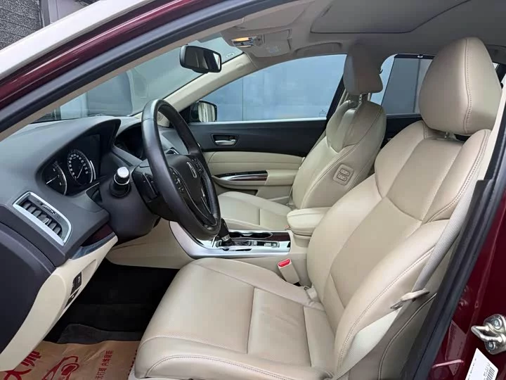 Acura TLX