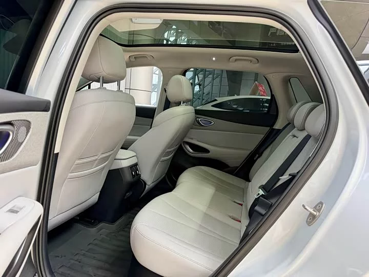 BYD Sea Lion 05 EV