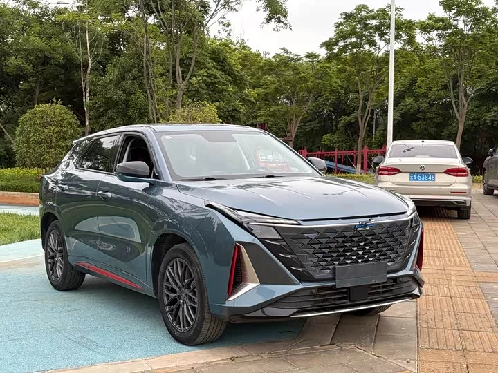 Oshan Z6