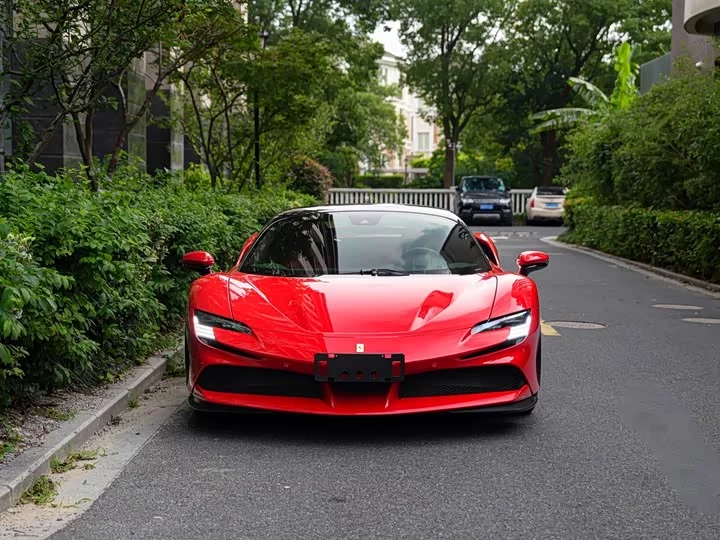 ferrari SF90