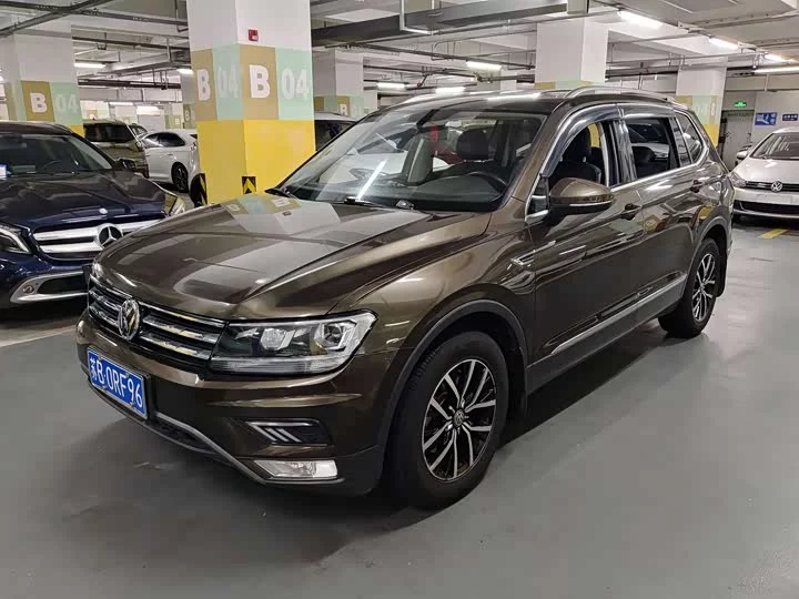 Volkswagen Tiguan L