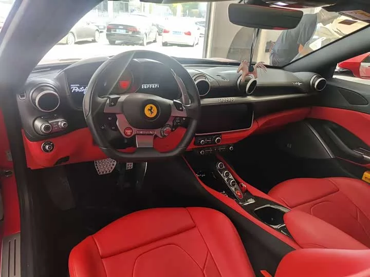 ferrari Portofino
