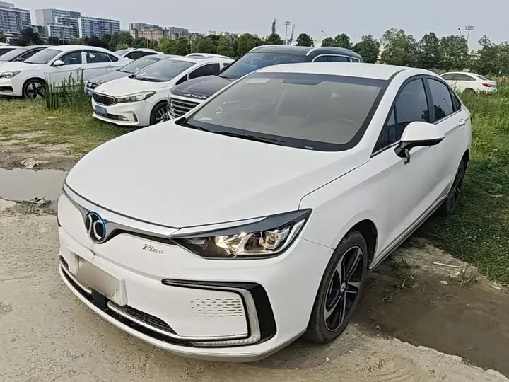 BAIC Beijing EU5