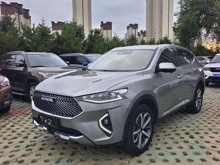 Haval F7
