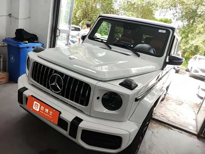 Mercedes-Benz G-rated