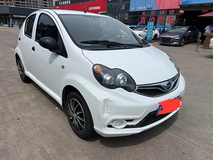 BYD F0