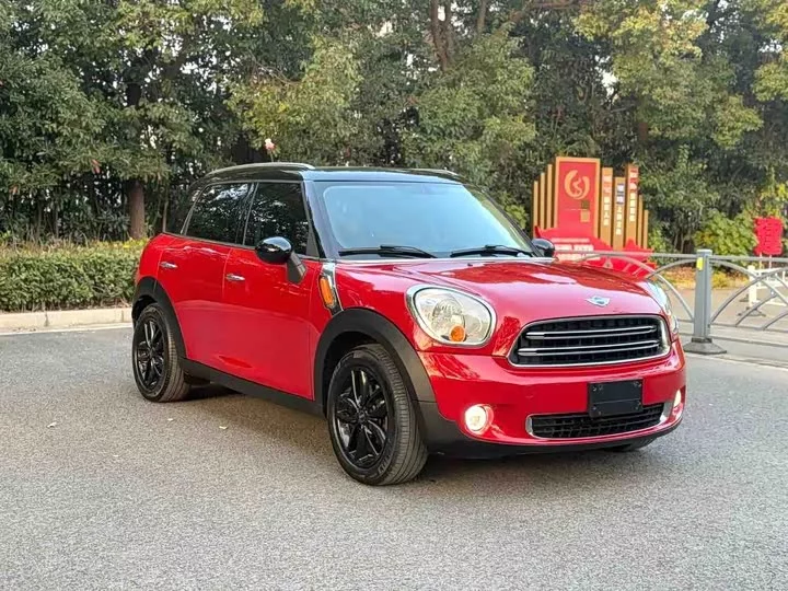 MINI COUNTRYMAN