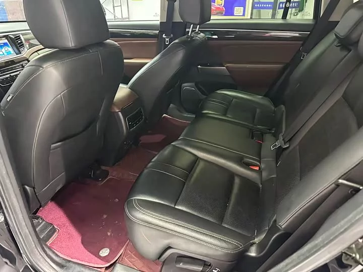 GAC Trumpchi GS8