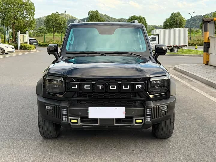 Jetour traveler