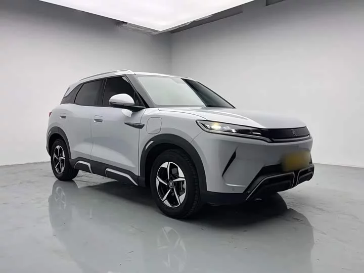 BYD Yuan UP