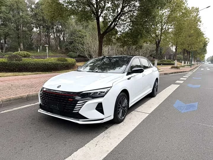 Dongfeng Yixuan MAX