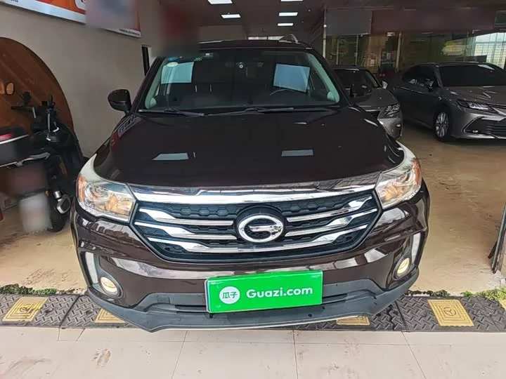 GAC Trumpchi GS4