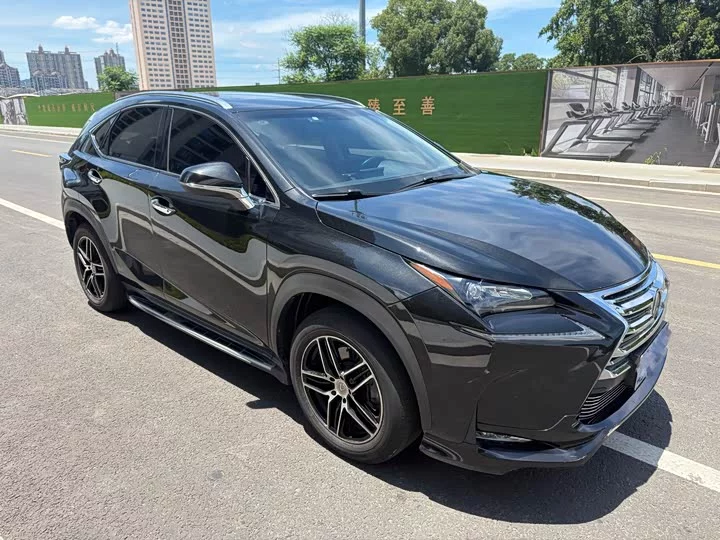 Lexus NX