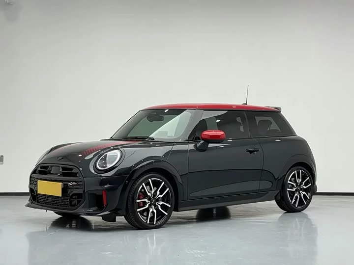 MINI JCW
