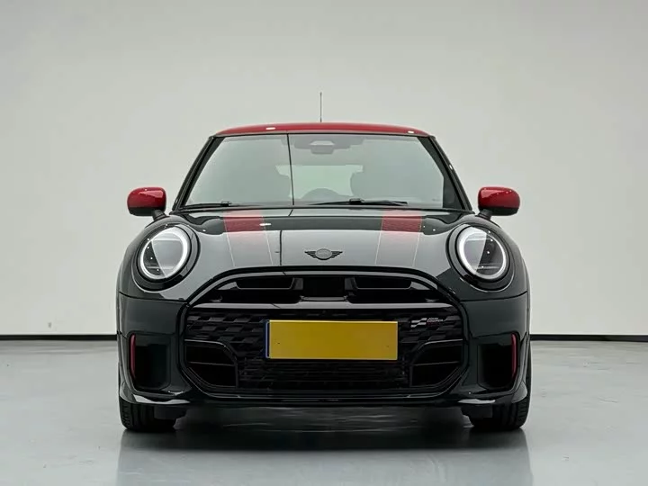 MINI JCW