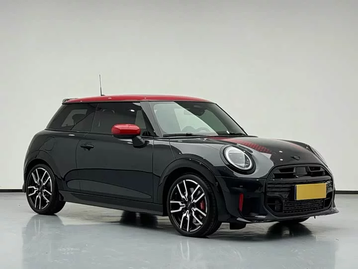 MINI JCW