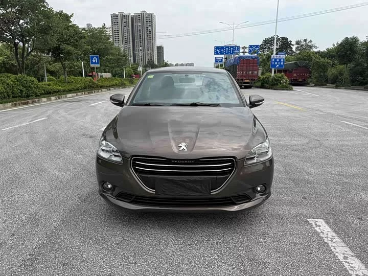 Peugeot 301