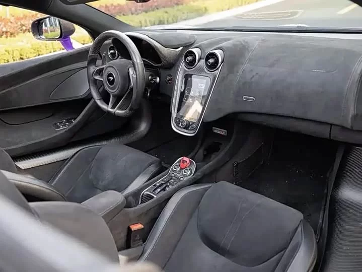 McLaren 600LT