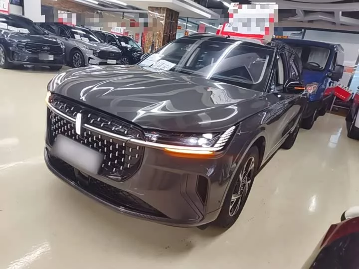 Lincoln navigator