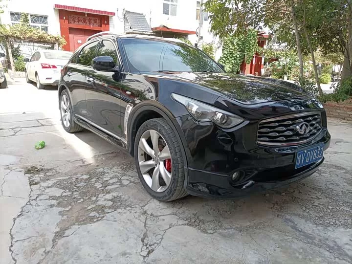 Infiniti FX