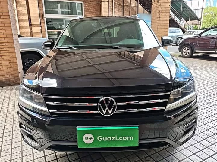 Volkswagen Tiguan L