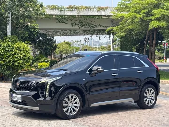Cadillac XT4