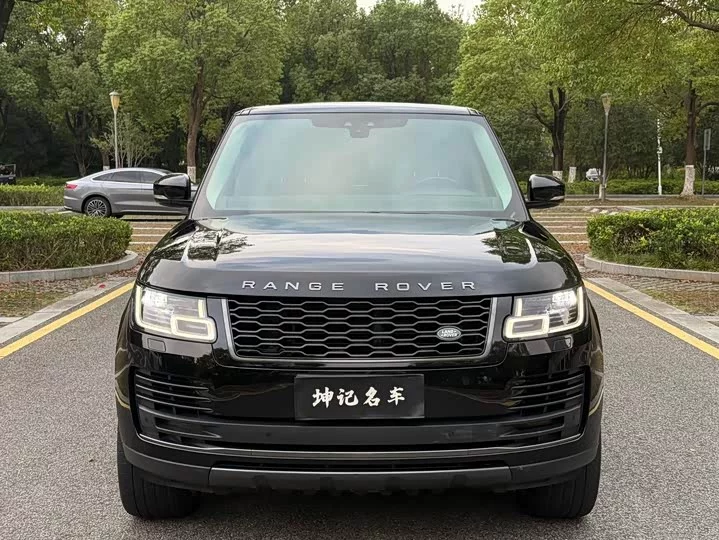 Land Rover range rover