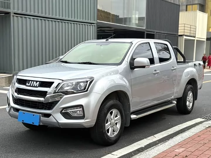 Isuzu RE-MAX