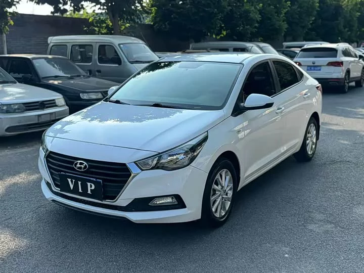 Hyundai Accept