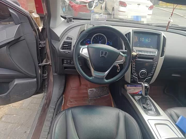 Nazhijie You6 SUV