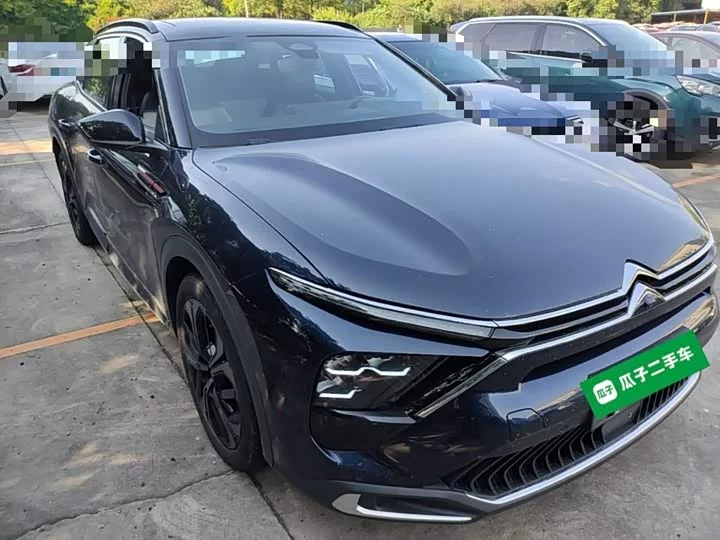 Citroën Versailles C5 X